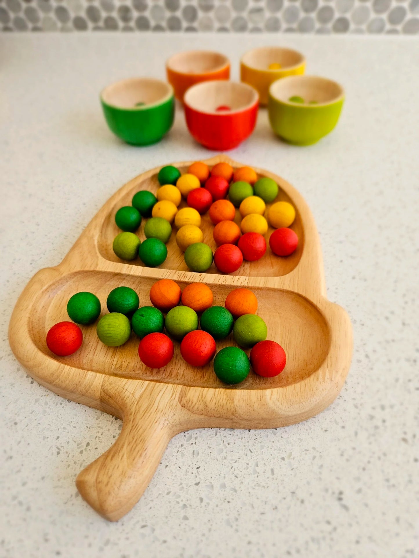 QToys Australia (USA) Acorn Tray